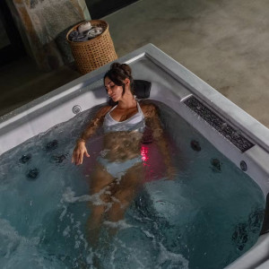 Jacuzzi® J408L™ HOT TUB