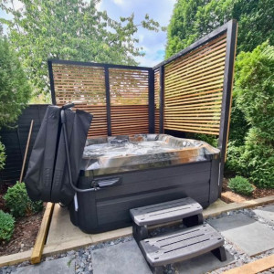 Jacuzzi® J-335IP™ HOT TUB