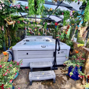 Jacuzzi® J-475IP™ HOT TUB