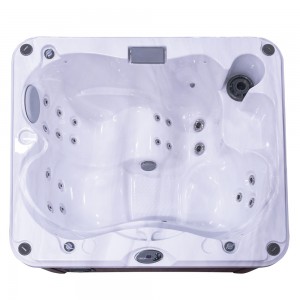 Jacuzzi® Lodge S™ Hot Tub