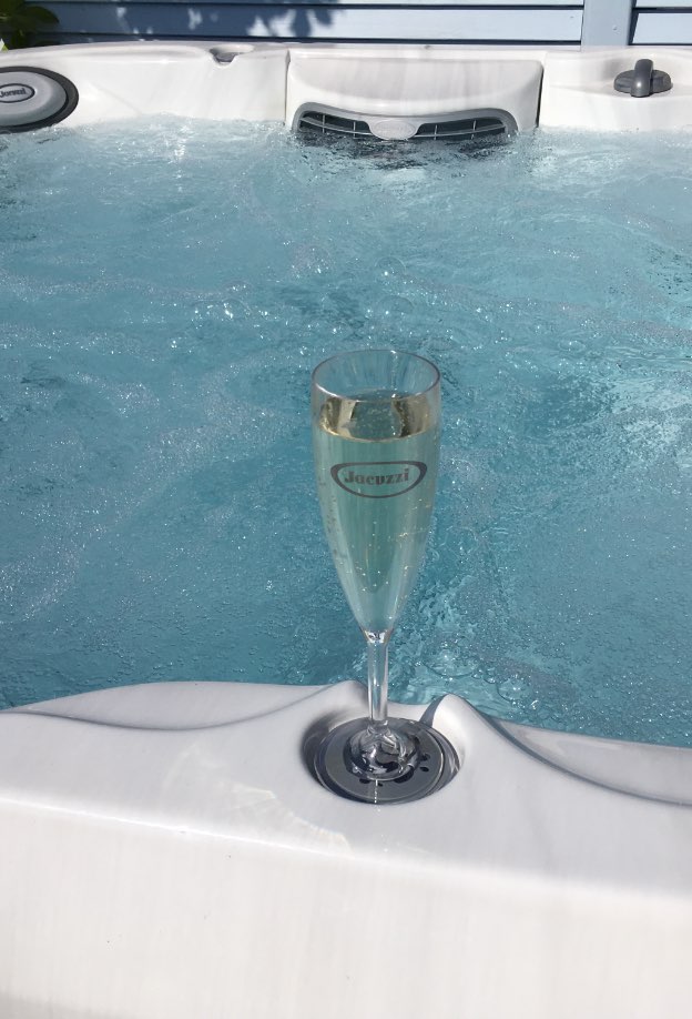 Social Jacuzzi2x Verandas