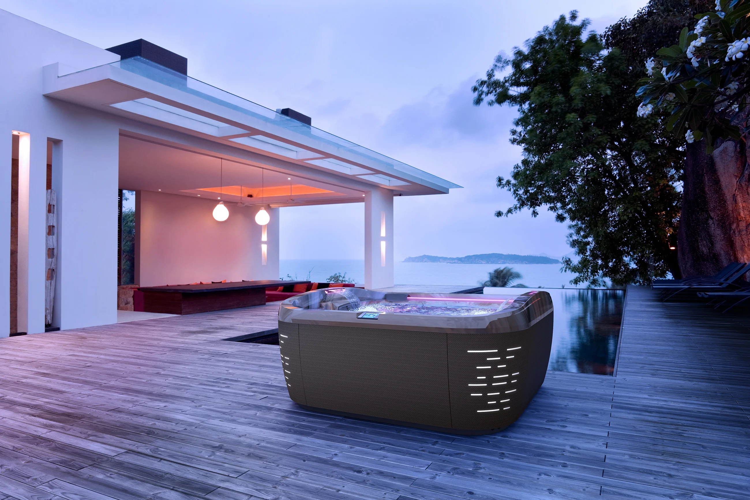 Jht J575 Lifestyle 3 4992x3328 76ec42d4 A866 4da4 B7d3 A8f359cb55a1 1 Image